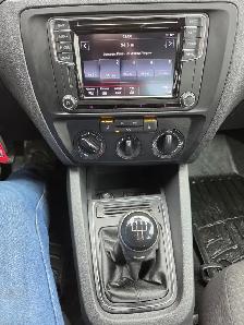 Volkswagen Jetta Trendline  2016 TRENDLINE  1.4T AIR CLIM MAGS - Photo 11