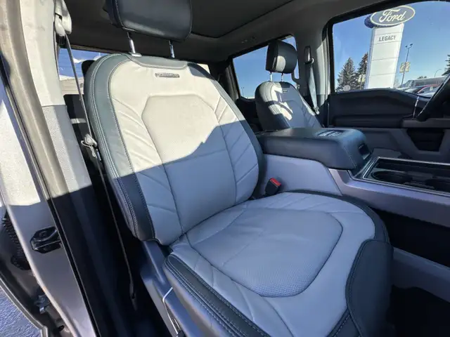 2022 Ford F-450 Super Duty Limited MASSAGE SEATS I 5TH WHEEL PRE - Photo 25