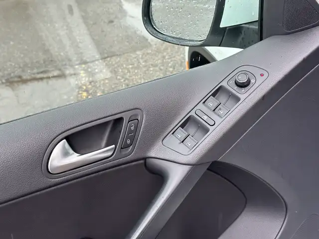 2017 Volkswagen Tiguan Wolfsburg Edition - Photo 13