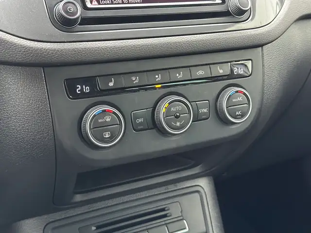 2017 Volkswagen Tiguan Wolfsburg Edition - Photo 30