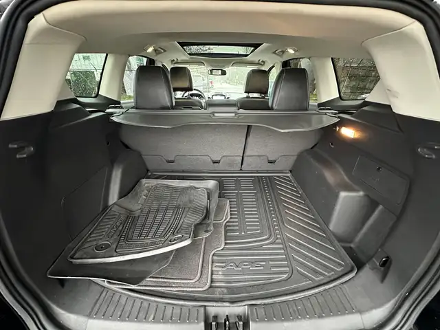 2017 Ford Escape Titanium - Photo 21