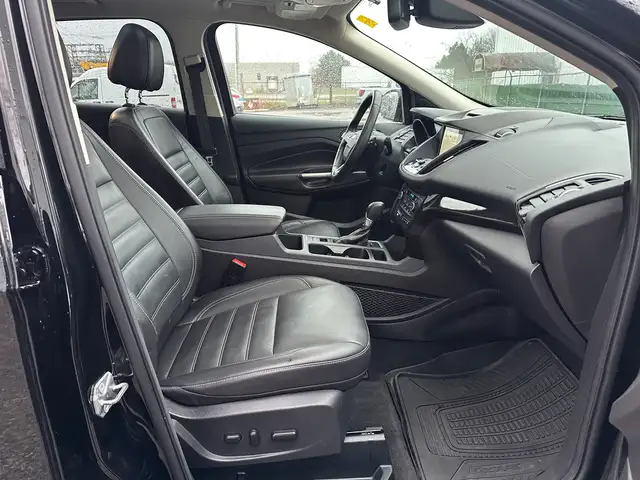 2017 Ford Escape Titanium - Photo 25