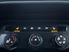2018 Volkswagen Tiguan TRENDLINE | BACK-UP CAM | HTD SEATS | APP - Photo 21