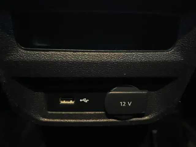 2018 Volkswagen Tiguan TRENDLINE | BACK-UP CAM | HTD SEATS | APP - Photo 22