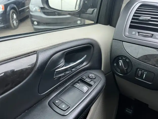 2018 Dodge Grand Caravan CANADA VALUE PACKAGE | ONE-OWNER | CLEA - Photo 21