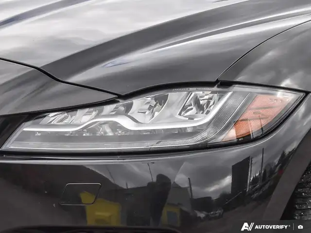 2018 Jaguar F-PACE 25t AWD Prestige - Photo 9