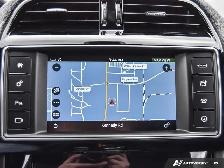 2018 Jaguar F-PACE 25t AWD Prestige - Photo 20