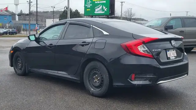 2019 Honda Civic Sedan EX - Photo 4