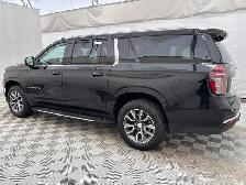 2024 Chevrolet Suburban LT - Photo 5