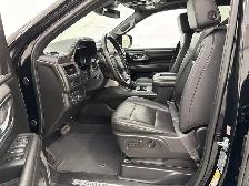 2024 Chevrolet Suburban LT - Photo 8