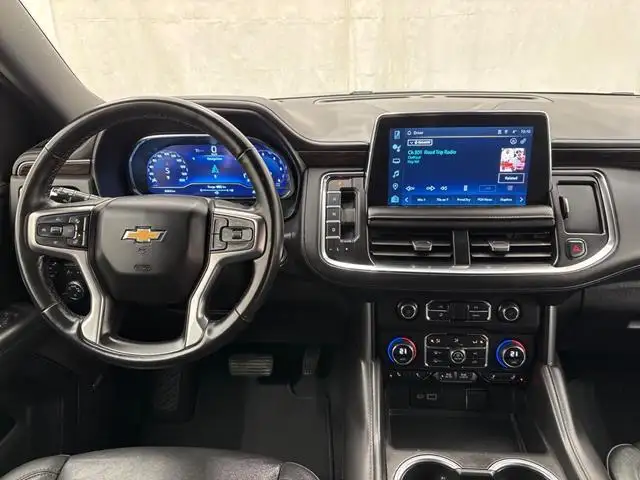 2024 Chevrolet Suburban LT - Photo 14
