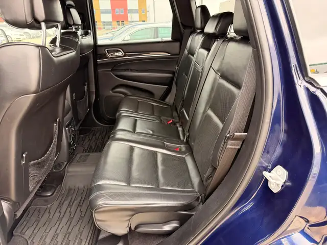 2015 Jeep Grand Cherokee Overland Diesel : No Reported Accidents - Photo 10