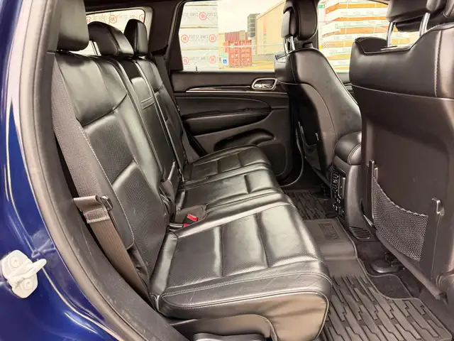 2015 Jeep Grand Cherokee Overland Diesel : No Reported Accidents - Photo 11