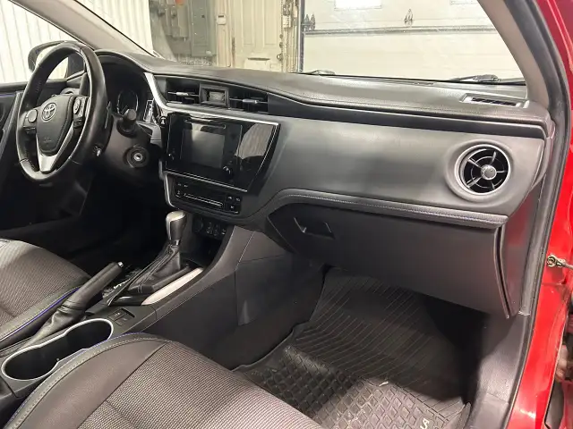 Toyota Corolla Se Amélioré Toit 2018 À VENDRE - Photo 20