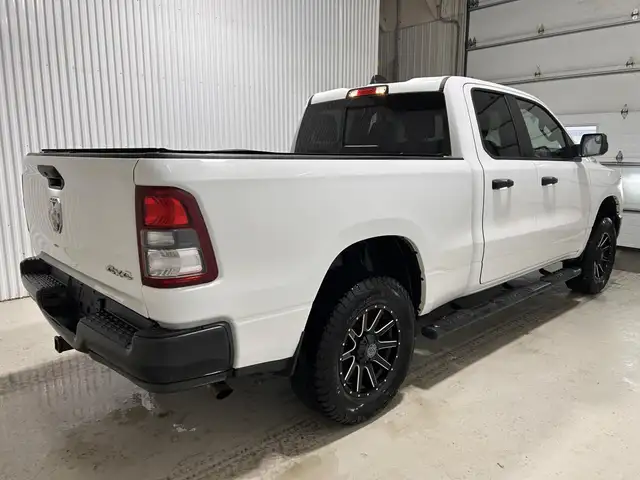 RAM 1500 Tradesman Quad Cab 4x4 caisse de 6 pi 4 po 2024 à vendr - Photo 7