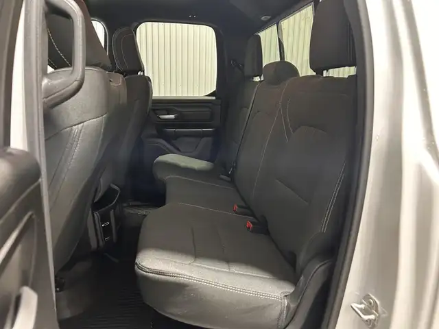 RAM 1500 Tradesman Quad Cab 4x4 caisse de 6 pi 4 po 2024 à vendr - Photo 16