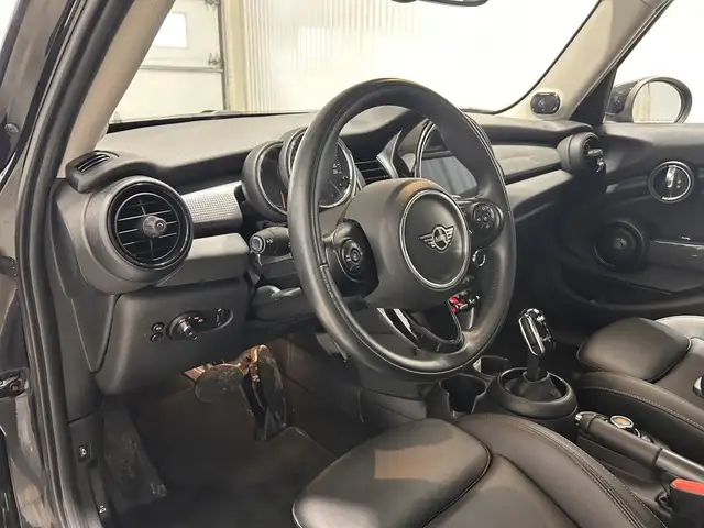 MINI 5 Door Cooper TA 2020 à vendre (Déjà inspecté) - Photo 14