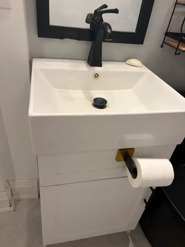 Aurora, Furnished Private Room   Bathroom Available 2 RENT MAY15 - Photo 2