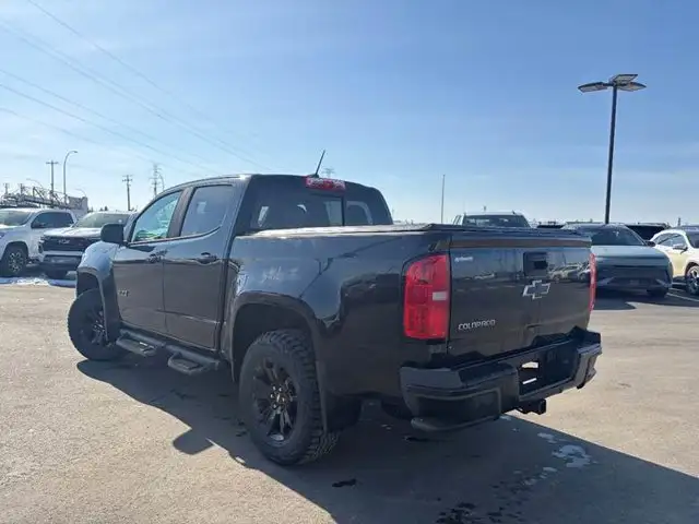 2016 Chevrolet Colorado 4WD Z71 Midnight Edition 3.6L - Photo 4