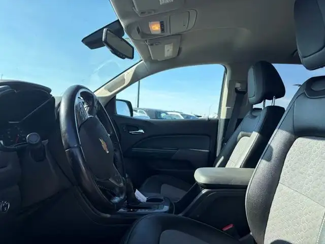 2016 Chevrolet Colorado 4WD Z71 Midnight Edition 3.6L - Photo 6