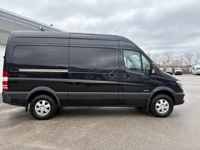 2015 MERCEDES-BENZ SPRINTER 2500 MED ROOF - Photo 7