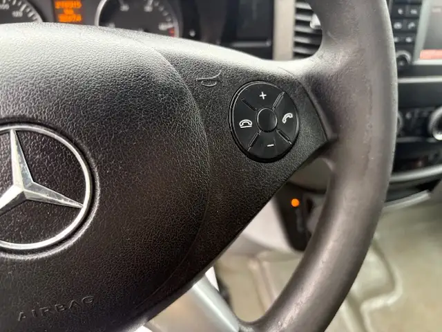 2015 MERCEDES-BENZ SPRINTER 2500 MED ROOF - Photo 14