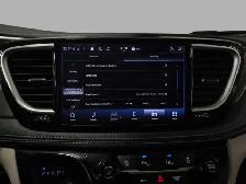 2023 Chrysler Pacifica Touring L No Accident Leather Heated Seat - Photo 18