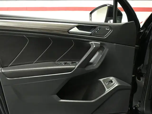 2024 Volkswagen Tiguan Highline R-Line No Accident Fender 360CAM - Photo 11