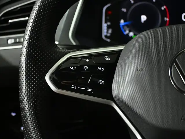 2024 Volkswagen Tiguan Highline R-Line No Accident Fender 360CAM - Photo 15