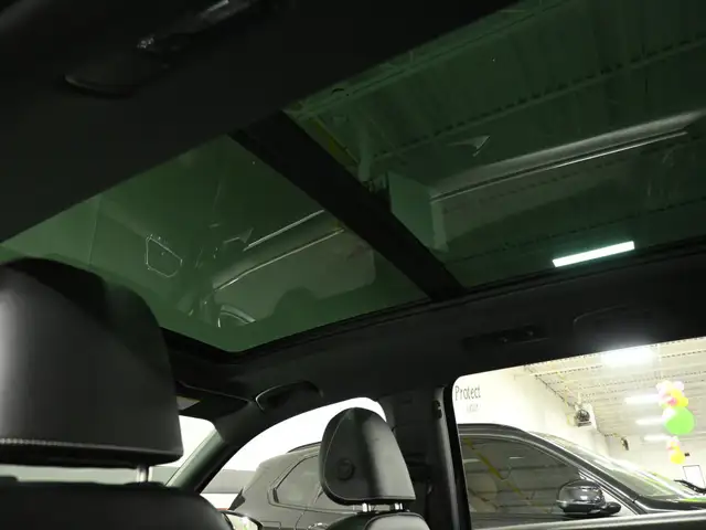 2024 Volkswagen Tiguan Highline R-Line No Accident Fender 360CAM - Photo 25