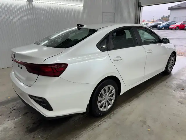 Kia Forte Lx A/c Caméra 2020 a vendre - Photo 5