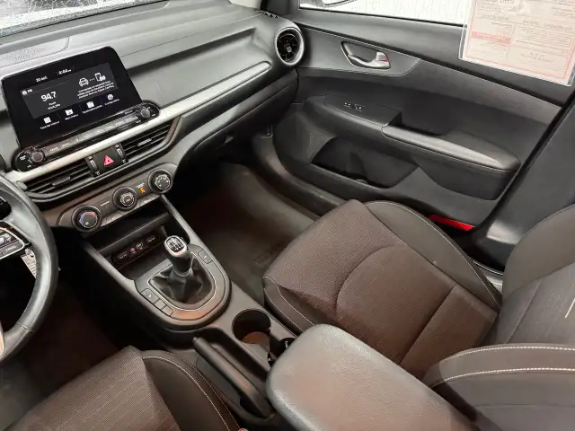 Kia Forte Lx A/c Caméra 2020 a vendre - Photo 20