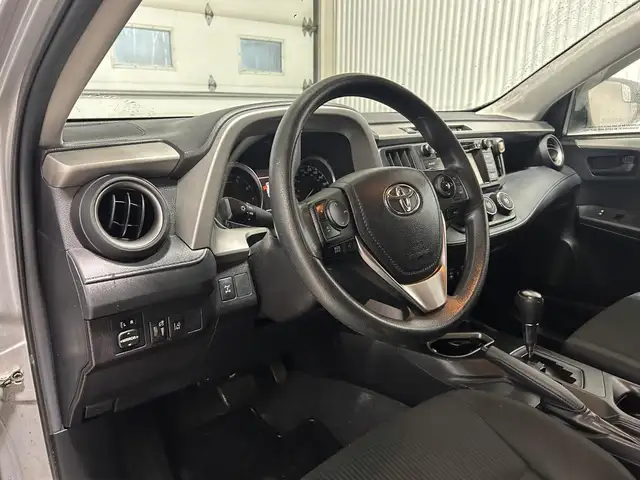 Toyota RAV4 LE TI 2018 à vendre - Photo 14