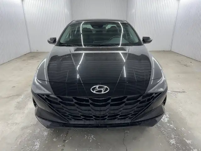 Hyundai Elantra Essential Mags A/c 2022 à vendre - Photo 2