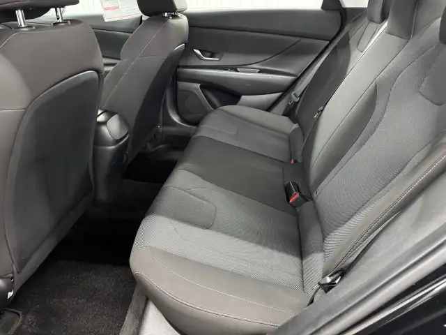 Hyundai Elantra Essential Mags A/c 2022 à vendre - Photo 23