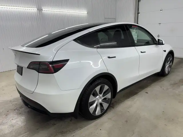 Tesla Model Y Gps Mags Cuir Toit 2024 à vendre - Photo 5
