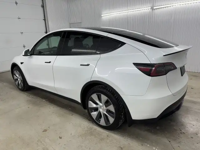 Tesla Model Y Gps Mags Cuir Toit 2024 à vendre - Photo 8