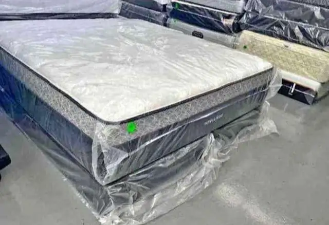 Queen Mattress ! Free delivery