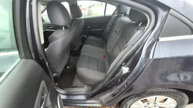 2016 Chevrolet Cruze LT, DRIVES GREAT, AS IS - Photo 10