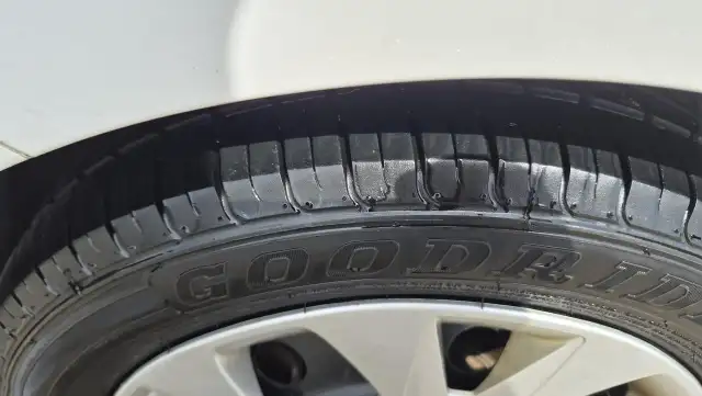 2014 Hyundai Elantra GL, WELL MAINTAINED, DRIVES GREAT, CERTIFIE - Photo 13