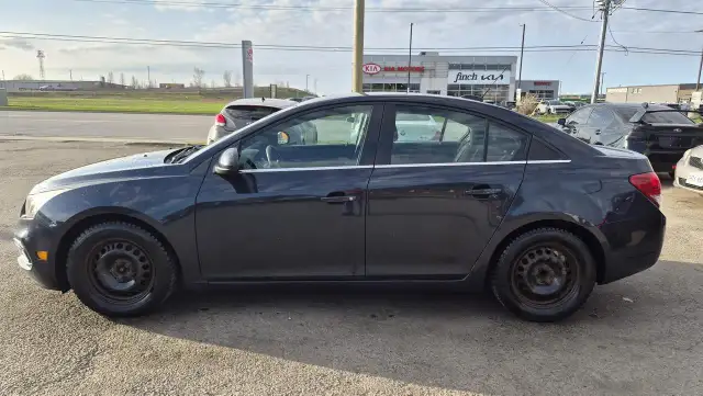 2016 Chevrolet Cruze LT, WELL MAINTAINED, DRIVES GREAT, CERTIFIE - Photo 2