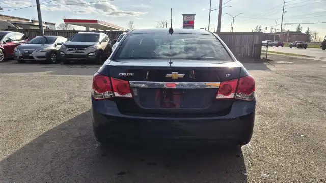 2016 Chevrolet Cruze LT, WELL MAINTAINED, DRIVES GREAT, CERTIFIE - Photo 4