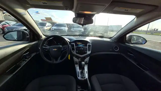 2016 Chevrolet Cruze LT, WELL MAINTAINED, DRIVES GREAT, CERTIFIE - Photo 11