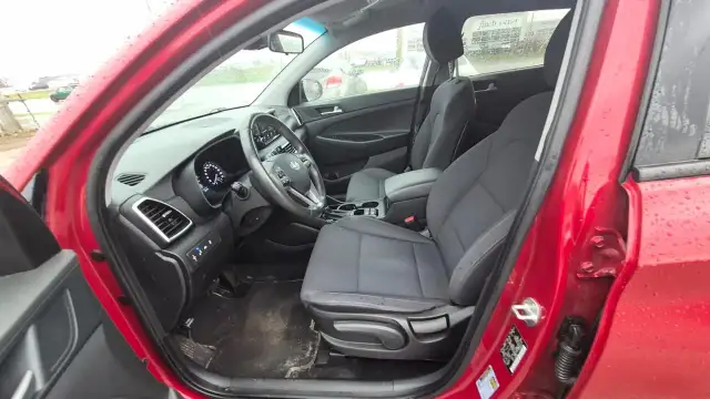 2021 Hyundai Tucson Preferred, NO ACCIDENTS, 2 SETS TIRES, CERTI - Photo 9