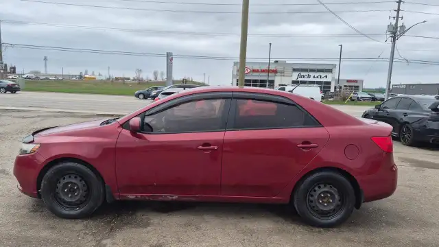 2012 Kia Forte LX Plus, SEDAN, AUTO, 4 CYL, AS IS SPECIAL - Photo 2