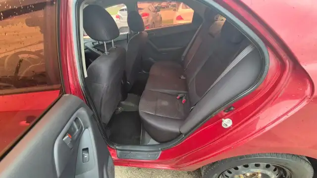 2012 Kia Forte LX Plus, SEDAN, AUTO, 4 CYL, AS IS SPECIAL - Photo 10