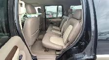 2004 Ford Explorer Eddie Bauer, UNDERCOATED, CLEAN, CERTIFIED - Photo 10