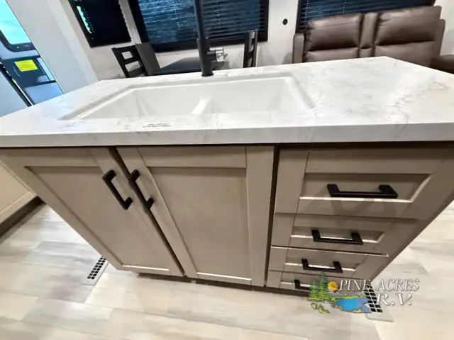 2026 Heartland Prowler 3301RLT-like a 5th wheel - Photo 15