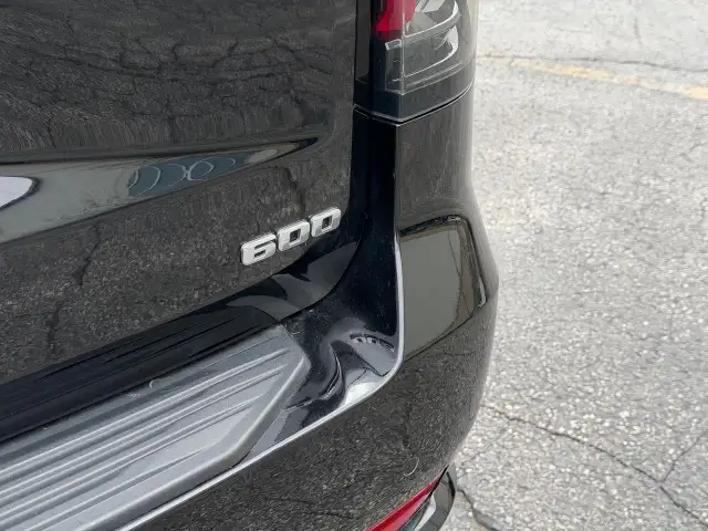 2021 Cadillac Escalade Sport 600 CLEAN CARFAX - Photo 18