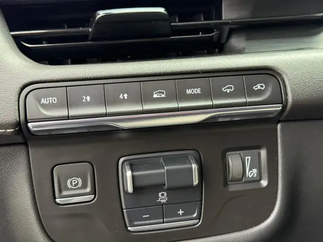 2021 Cadillac Escalade Sport 600 CLEAN CARFAX - Photo 29